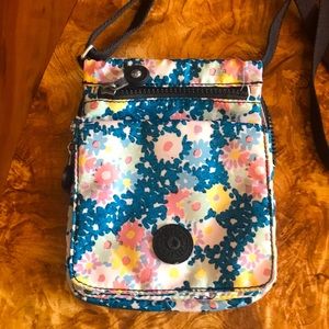 COPY - COPY - Kipling Floral Crossbody Bag EUC